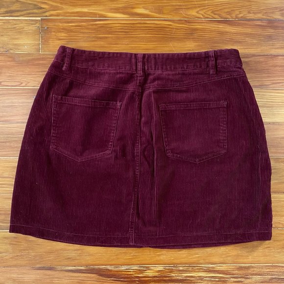 ASOS || WINE RED CORDUROY SKIRT - Picture 3 of 8